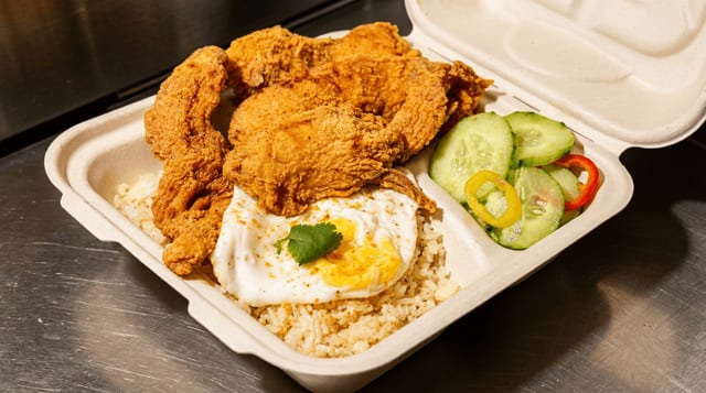 Fried Chickensilog.